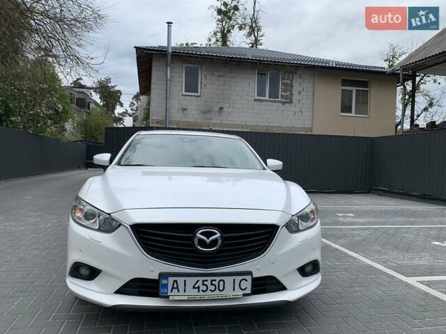 Белый Мазда 6, объемом двигателя 2 л и пробегом 86 тыс. км за 16700 $, фото 1 на Automoto.ua