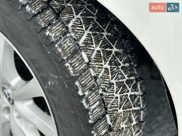 Білий Мазда 6, об'ємом двигуна 2.5 л та пробігом 125 тис. км за 11240 $, фото 5 на Automoto.ua