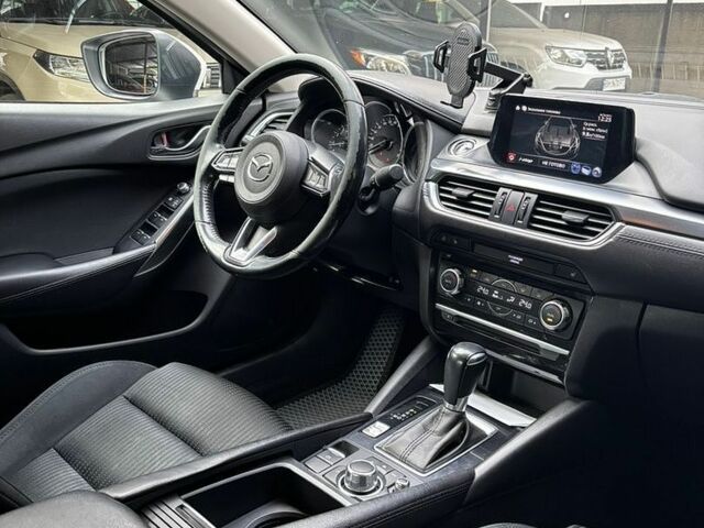 Білий Мазда 6, об'ємом двигуна 2 л та пробігом 156 тис. км за 14200 $, фото 10 на Automoto.ua