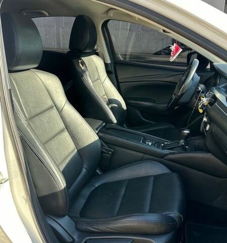 Белый Мазда 6, объемом двигателя 2.49 л и пробегом 187 тыс. км за 12200 $, фото 5 на Automoto.ua