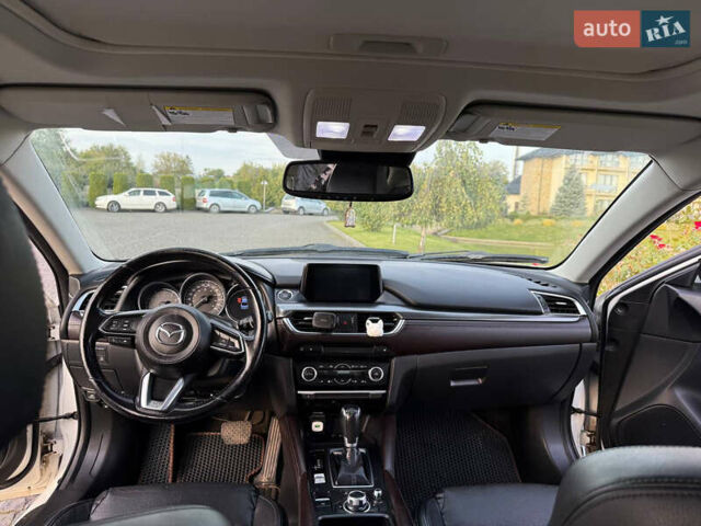 Белый Мазда 6, объемом двигателя 2.49 л и пробегом 158 тыс. км за 15450 $, фото 9 на Automoto.ua