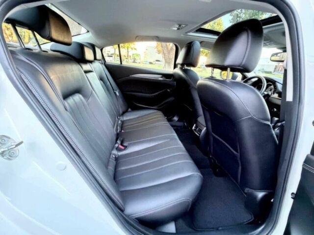 Білий Мазда 6, об'ємом двигуна 2.5 л та пробігом 33 тис. км за 6750 $, фото 9 на Automoto.ua