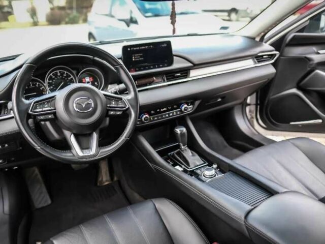 Білий Мазда 6, об'ємом двигуна 2.5 л та пробігом 48 тис. км за 11000 $, фото 6 на Automoto.ua