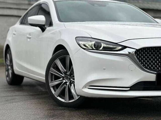 Белый Мазда 6, объемом двигателя 2.5 л и пробегом 95 тыс. км за 13400 $, фото 2 на Automoto.ua