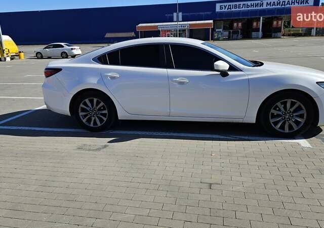 Мазда 6 2018 в Сумах на Automoto.ua Белый Мазда 6, объемом двигателя 2 л и пробегом 100 тыс. км за 19999 $, фото 25 на Automoto.ua