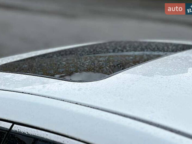 Белый Мазда 6, объемом двигателя 2.49 л и пробегом 95 тыс. км за 15400 $, фото 9 на Automoto.ua