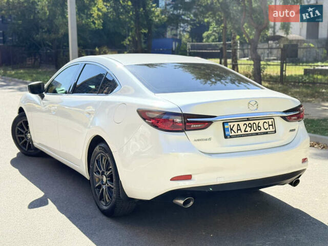 Білий Мазда 6, об'ємом двигуна 2.5 л та пробігом 87 тис. км за 14900 $, фото 25 на Automoto.ua