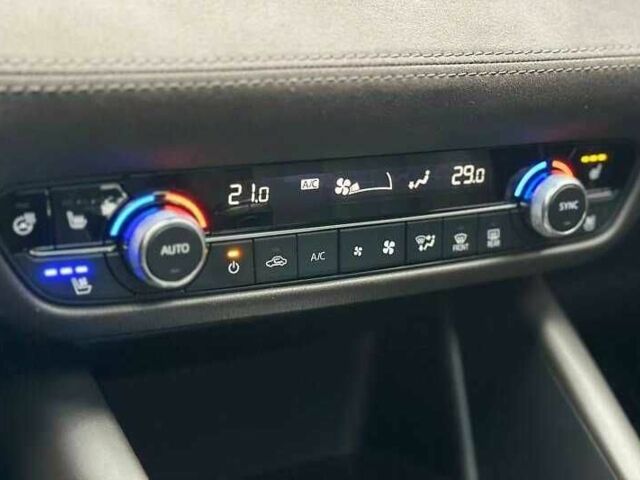 Белый Мазда 6, объемом двигателя 2.5 л и пробегом 95 тыс. км за 13400 $, фото 18 на Automoto.ua