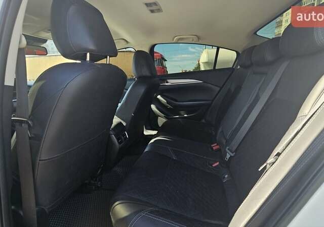 Мазда 6 2018 в Сумах на Automoto.ua Белый Мазда 6, объемом двигателя 2 л и пробегом 100 тыс. км за 19999 $, фото 35 на Automoto.ua