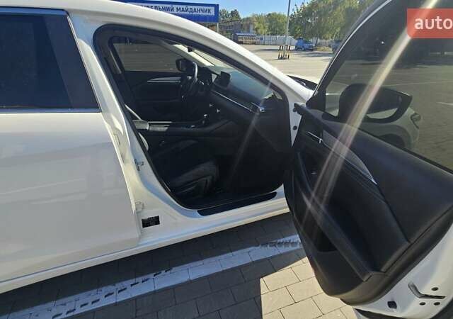 Мазда 6 2018 в Сумах на Automoto.ua Белый Мазда 6, объемом двигателя 2 л и пробегом 100 тыс. км за 19999 $, фото 46 на Automoto.ua