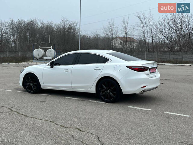 Белый Мазда 6, объемом двигателя 2.49 л и пробегом 70 тыс. км за 19999 $, фото 10 на Automoto.ua