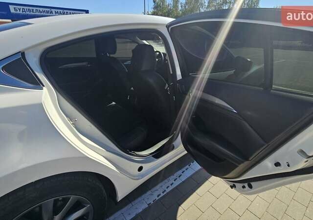 Мазда 6 2018 в Сумах на Automoto.ua Белый Мазда 6, объемом двигателя 2 л и пробегом 100 тыс. км за 19999 $, фото 55 на Automoto.ua