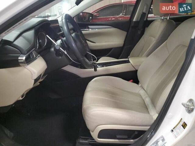 Белый Мазда 6, объемом двигателя 2.5 л и пробегом 57 тыс. км за 2500 $, фото 6 на Automoto.ua