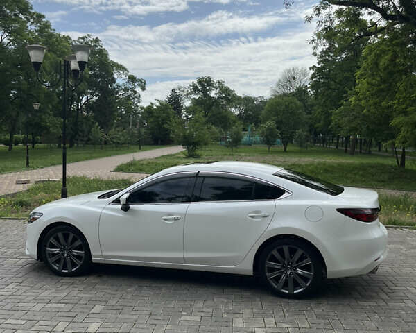 Белый Мазда 6, объемом двигателя 2.49 л и пробегом 97 тыс. км за 19500 $, фото 5 на Automoto.ua