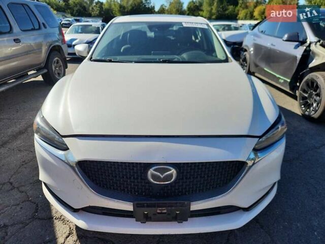 Белый Мазда 6, объемом двигателя 2.5 л и пробегом 42 тыс. км за 2500 $, фото 4 на Automoto.ua