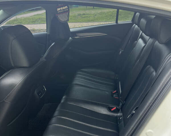 Белый Мазда 6, объемом двигателя 2.49 л и пробегом 97 тыс. км за 19500 $, фото 8 на Automoto.ua