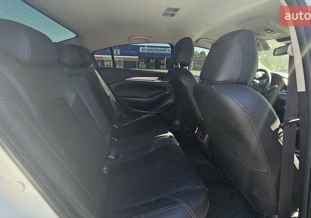 Мазда 6 2018 в Сумах на Automoto.ua Белый Мазда 6, объемом двигателя 2 л и пробегом 100 тыс. км за 19999 $, фото 44 на Automoto.ua