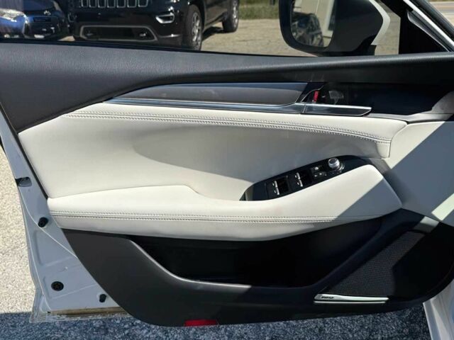 Білий Мазда 6, об'ємом двигуна 2.5 л та пробігом 37 тис. км за 7000 $, фото 6 на Automoto.ua
