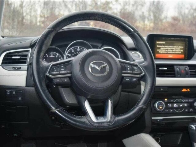 Белый Мазда 6, объемом двигателя 2.5 л и пробегом 46 тыс. км за 5500 $, фото 6 на Automoto.ua