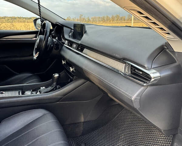 Мазда 6 2019 в Черкассах на Automoto.ua Белый Мазда 6, объемом двигателя 2.49 л и пробегом 148 тыс. км за 15500 $, фото 12 на Automoto.ua