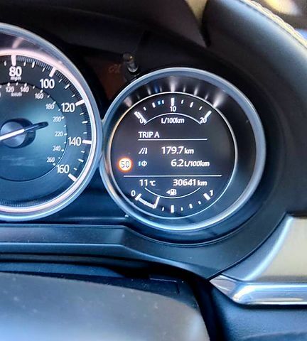 Белый Мазда 6, объемом двигателя 2.5 л и пробегом 31 тыс. км за 25000 $, фото 5 на Automoto.ua