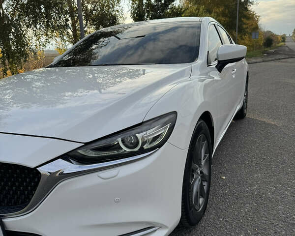 Мазда 6 2019 в Черкассах на Automoto.ua Белый Мазда 6, объемом двигателя 2.49 л и пробегом 148 тыс. км за 15500 $, фото 2 на Automoto.ua