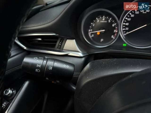 Белый Мазда 6, объемом двигателя 2 л и пробегом 121 тыс. км за 17990 $, фото 13 на Automoto.ua