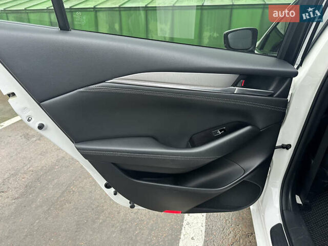 Білий Мазда 6, об'ємом двигуна 2.49 л та пробігом 148 тис. км за 15700 $, фото 21 на Automoto.ua