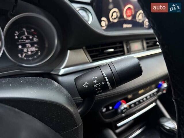 Белый Мазда 6, объемом двигателя 2 л и пробегом 121 тыс. км за 17990 $, фото 15 на Automoto.ua