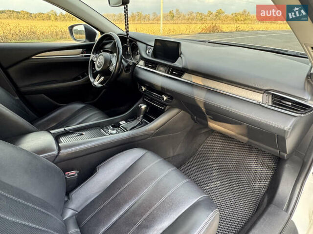 Мазда 6 2019 в Черкассах на Automoto.ua Белый Мазда 6, объемом двигателя 2.49 л и пробегом 148 тыс. км за 15500 $, фото 9 на Automoto.ua