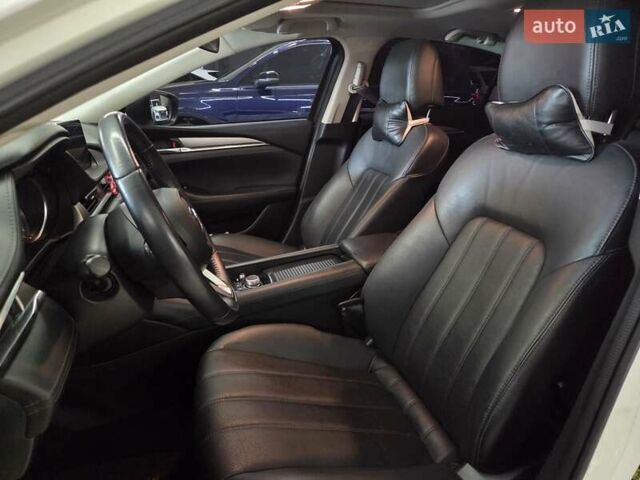 Белый Мазда 6, объемом двигателя 2.5 л и пробегом 93 тыс. км за 17899 $, фото 9 на Automoto.ua