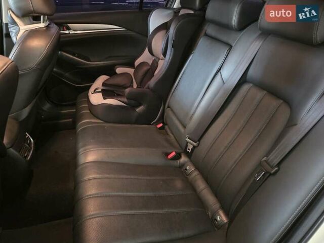 Белый Мазда 6, объемом двигателя 2.5 л и пробегом 93 тыс. км за 17899 $, фото 10 на Automoto.ua