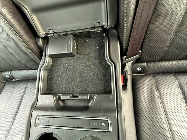 Белый Мазда 6, объемом двигателя 2.5 л и пробегом 31 тыс. км за 25000 $, фото 3 на Automoto.ua