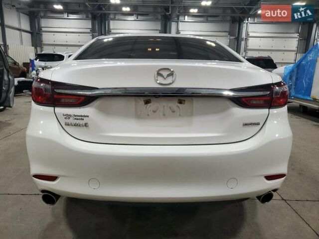 Білий Мазда 6, об'ємом двигуна 2.49 л та пробігом 55 тис. км за 2900 $, фото 5 на Automoto.ua