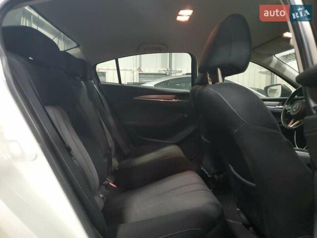 Білий Мазда 6, об'ємом двигуна 2.49 л та пробігом 55 тис. км за 2900 $, фото 9 на Automoto.ua