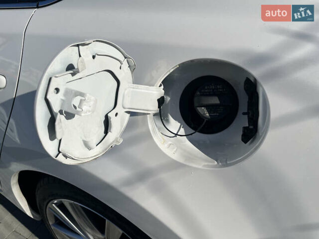 Мазда 6 2020 в Киеве на Automoto.ua Белый Мазда 6, объемом двигателя 2.49 л и пробегом 74 тыс. км за 25300 $, фото 25 на Automoto.ua