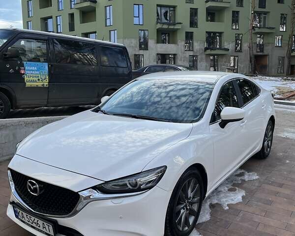 Белый Мазда 6, объемом двигателя 2 л и пробегом 120 тыс. км за 20500 $, фото 1 на Automoto.ua