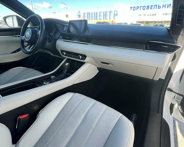 Мазда 6 2020 в Киеве на Automoto.ua Белый Мазда 6, объемом двигателя 2.49 л и пробегом 74 тыс. км за 25300 $, фото 14 на Automoto.ua