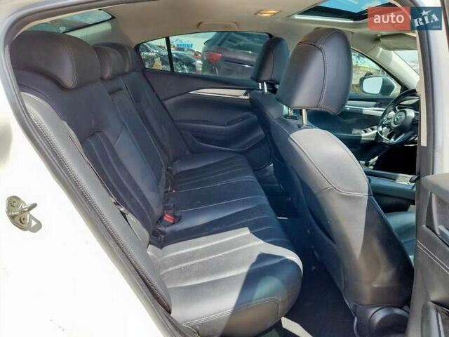 Білий Мазда 6, об'ємом двигуна 2.49 л та пробігом 72 тис. км за 3000 $, фото 9 на Automoto.ua