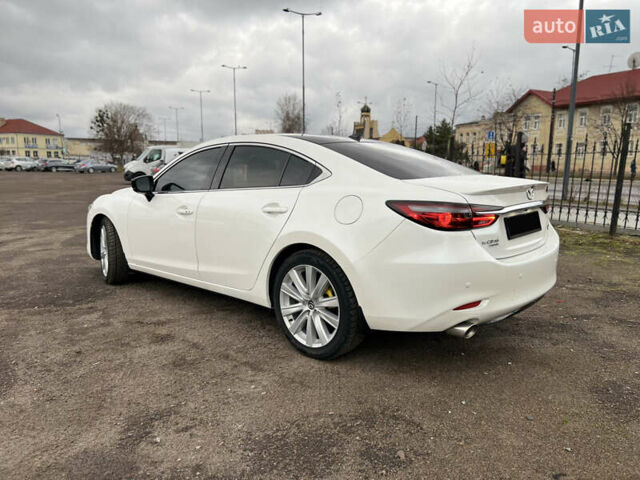 Белый Мазда 6, объемом двигателя 2.5 л и пробегом 38 тыс. км за 27500 $, фото 5 на Automoto.ua