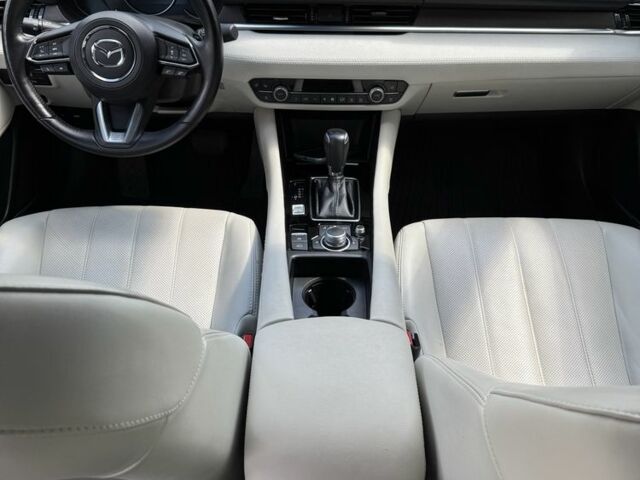 Белый Мазда 6, объемом двигателя 2.5 л и пробегом 60 тыс. км за 22000 $, фото 4 на Automoto.ua