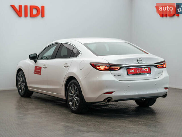 Білий Мазда 6, об'ємом двигуна 2 л та пробігом 30 тис. км за 23228 $, фото 5 на Automoto.ua