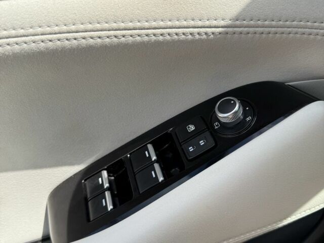 Белый Мазда 6, объемом двигателя 2.5 л и пробегом 60 тыс. км за 22000 $, фото 19 на Automoto.ua