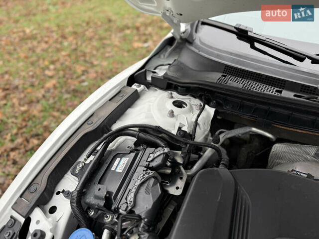 Белый Мазда 6, объемом двигателя 2.49 л и пробегом 91 тыс. км за 21900 $, фото 27 на Automoto.ua