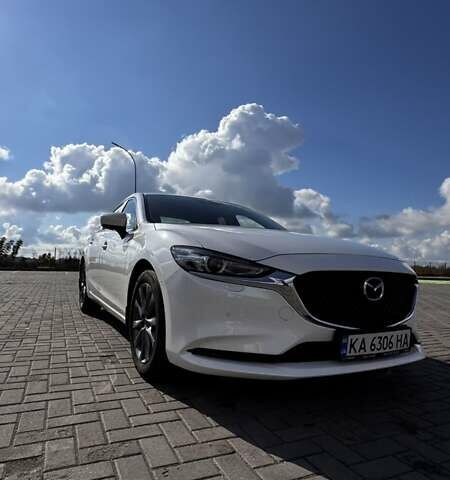 Білий Мазда 6, об'ємом двигуна 2 л та пробігом 51 тис. км за 25500 $, фото 8 на Automoto.ua