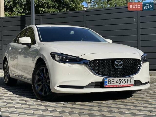 Белый Мазда 6, объемом двигателя 2 л и пробегом 18 тыс. км за 22999 $, фото 7 на Automoto.ua