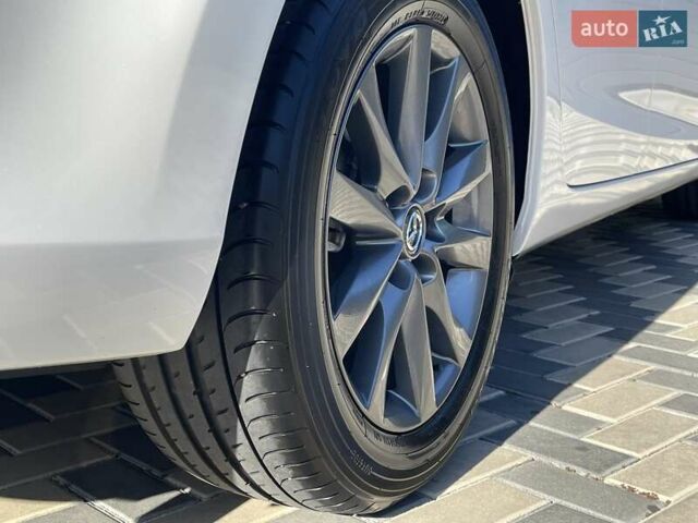 Белый Мазда 6, объемом двигателя 2 л и пробегом 18 тыс. км за 22999 $, фото 17 на Automoto.ua