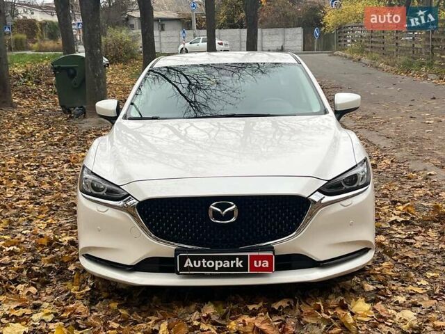 Белый Мазда 6, объемом двигателя 2 л и пробегом 52 тыс. км за 24990 $, фото 1 на Automoto.ua