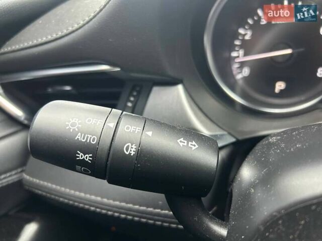 Білий Мазда 6, об'ємом двигуна 2 л та пробігом 22 тис. км за 23490 $, фото 19 на Automoto.ua