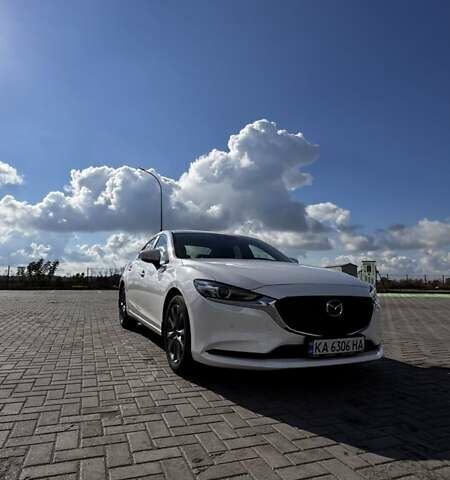 Білий Мазда 6, об'ємом двигуна 2 л та пробігом 51 тис. км за 25500 $, фото 4 на Automoto.ua